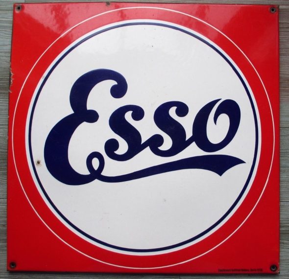 Esso Emailschild