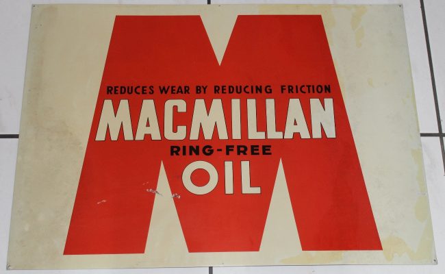 Macmillan Oil Blechschild