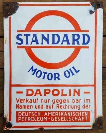 Standard Motor Oil Emailschild 2