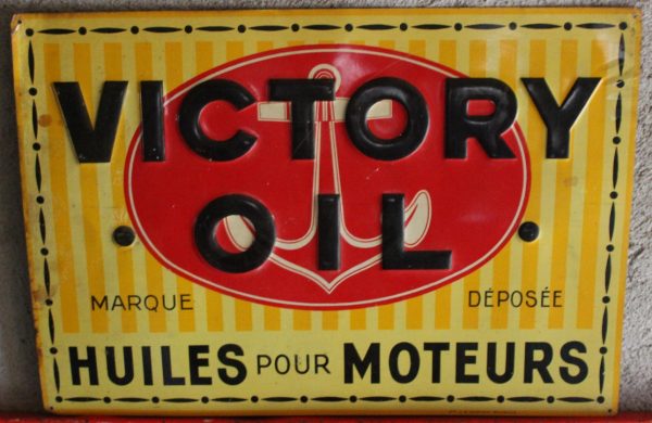 Victory Oil Blechschild